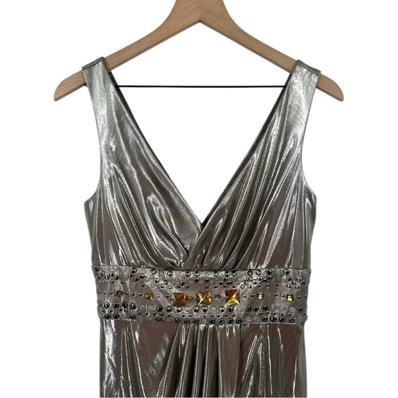 Jovani Silver Metallic Rhinestone Detail Laminated Jersey Cocktail Dress -Size 8 - Picture 3 of 10